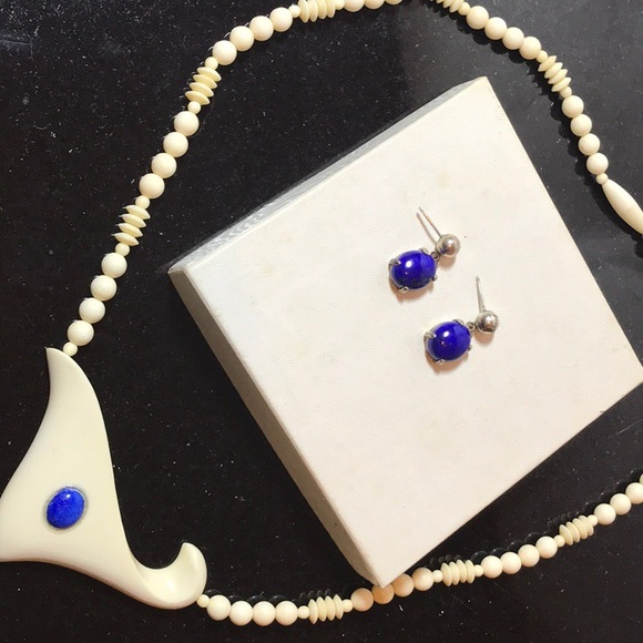 Jewelry - lapislazuli necklace and earring set vintage